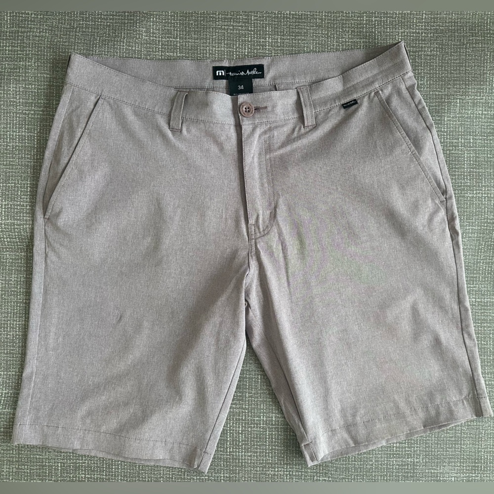 Travismathew Men’s Performance Shorts Size 34 Dusty Pink Stretch Golf Casual